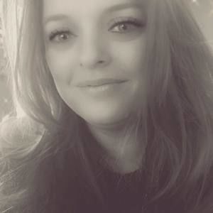 Meet your Posher, Caitlin